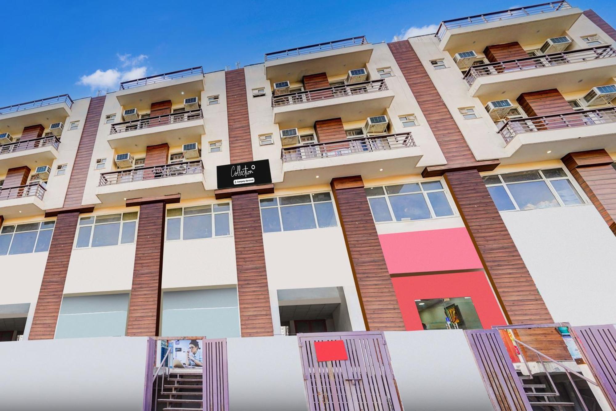 Super Collection O Sector 104 Noida Hotel Luaran gambar