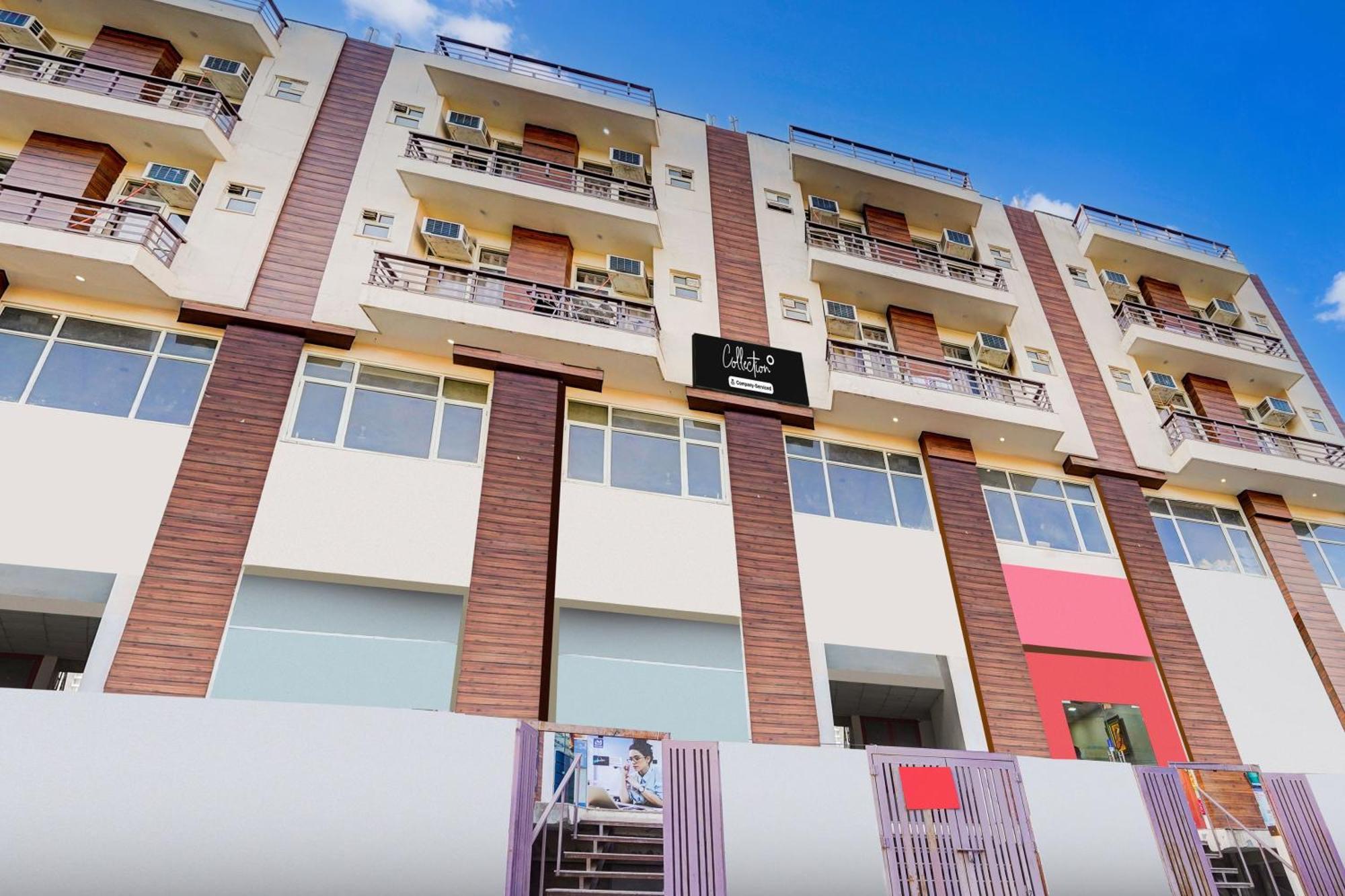 Super Collection O Sector 104 Noida Hotel Luaran gambar